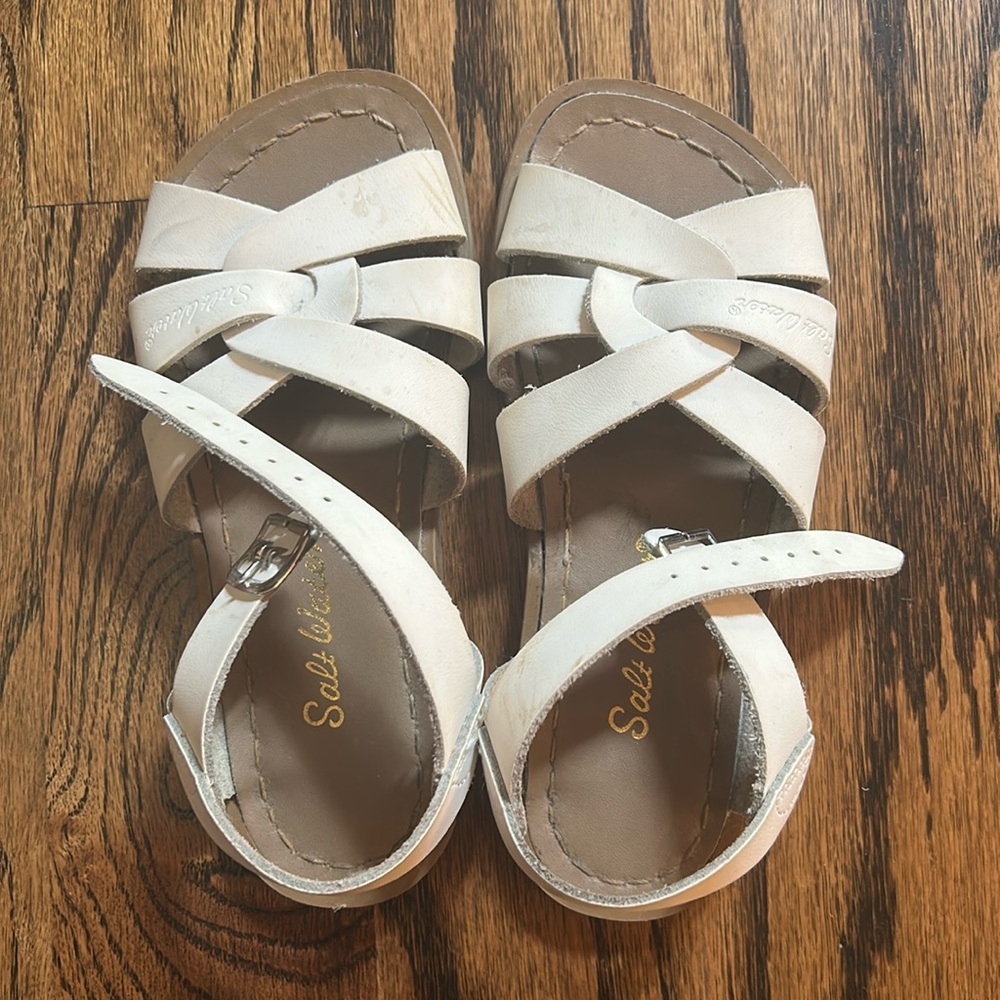 Salt Water Sandals (girls)